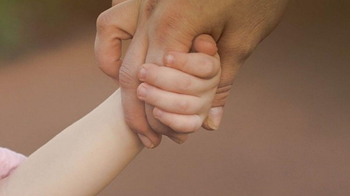 Noticia: Madre mata a su hijo de 6 años con sobredosis de drogas para cobrar el seguro de vida Madre mata a su hijo de 6 años con sobredosis de drogas para cobrar el seguro de vida