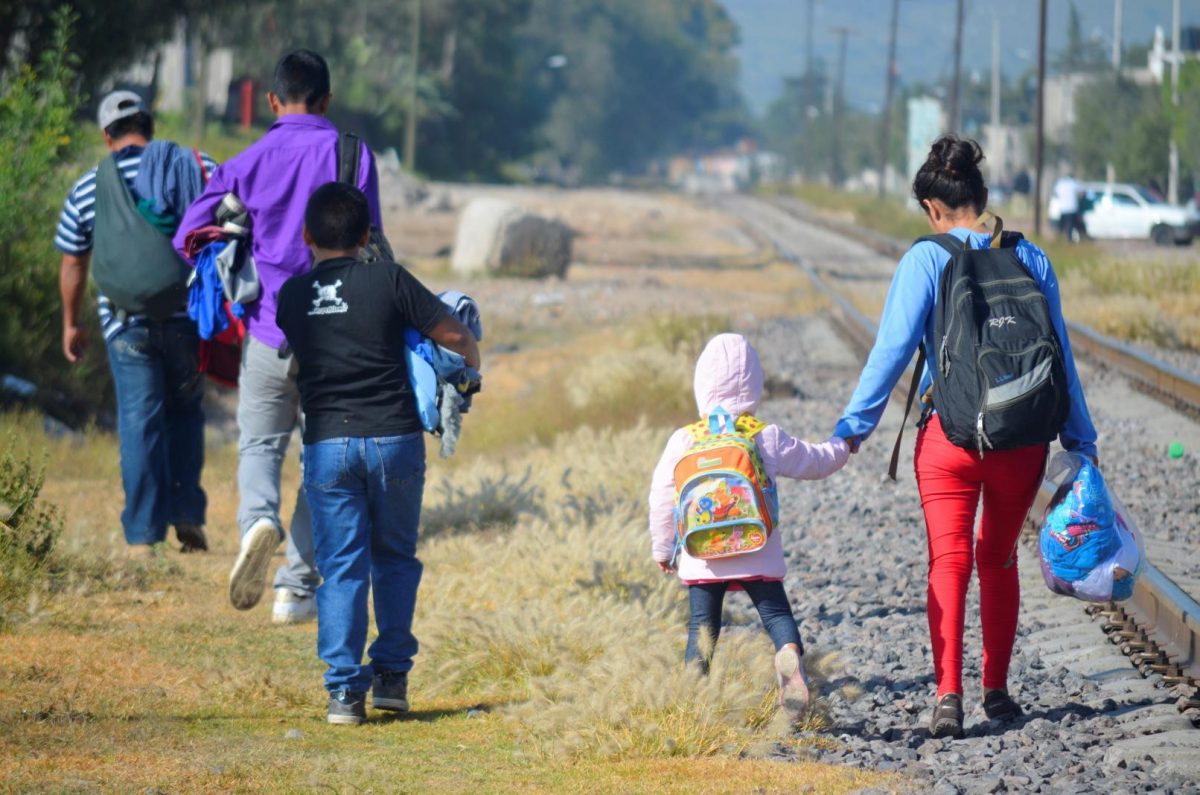Noticia: Corte de EE.UU. ordena liberar a niños migrantes debido al coronavirus Corte de EE.UU. ordena liberar a niños migrantes debido al coronavirus
