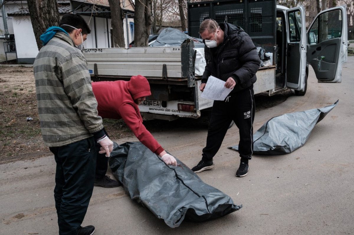 Noticia: Más de 1.000 cadáveres de civiles en las morgues de Kiev tras retirada rusa Más de 1.000 cadáveres de civiles en las morgues de Kiev tras retirada rusa