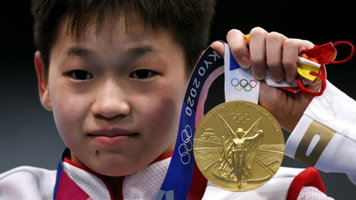 Noticia: Niña prodigio: con 14 años gana medalla de oro en Tokio Niña prodigio: con 14 años gana medalla de oro en Tokio