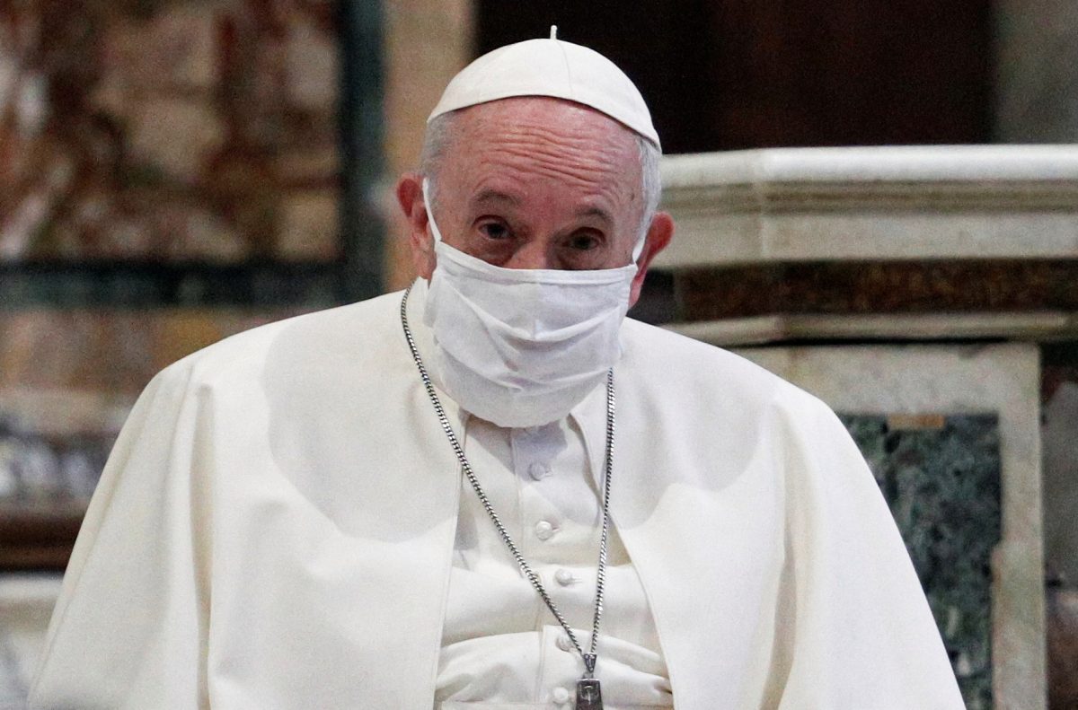 Noticia: El papa Francisco salió del hospital tras su operación de colon El papa Francisco salió del hospital tras su operación de colon