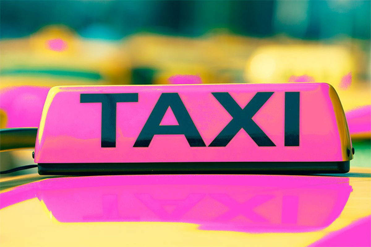 Noticia: Crean servicio exclusivo de taxis para mujeres en Guayaquil Crean servicio exclusivo de taxis para mujeres en Guayaquil