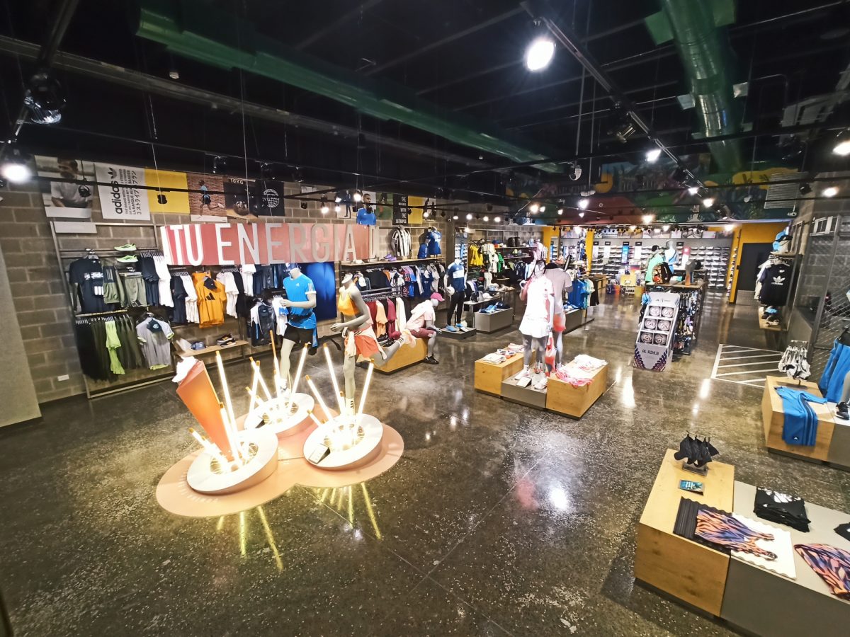 Noticia: Adidas renovó una tienda más en Ecuador Adidas renovó una tienda más en Ecuador
