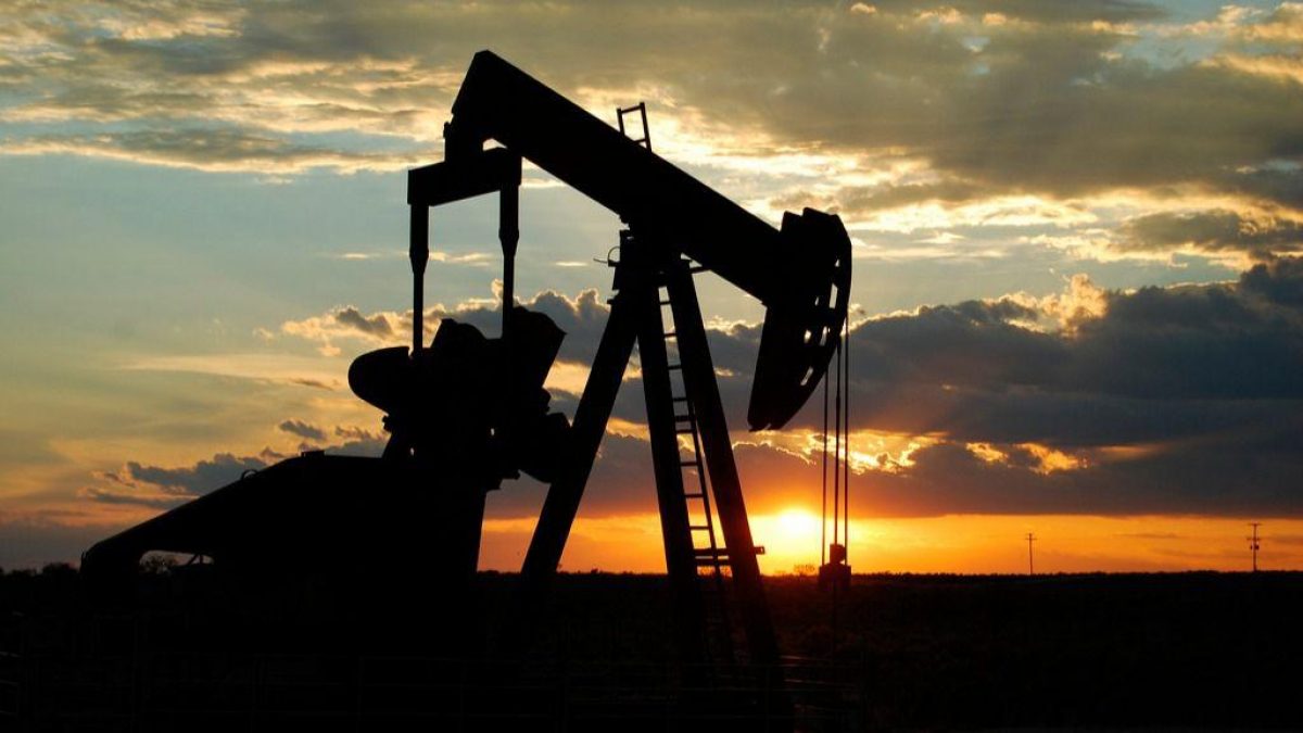 Noticia: Biden anuncia que 30 países se sumarán a la liberación de reservas de petróleo Biden anuncia que 30 países se sumarán a la liberación de reservas de petróleo