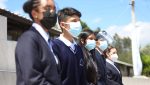 Noticia: Estudiantes y profesores con síntomas de Covid-19 no deben asistir a las aulas Estudiantes y profesores con síntomas de Covid-19 no deben asistir a las aulas