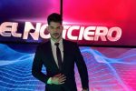 Imagen: ¿Renier Izquierdo como presentador de noticias? Imagen: ¿Renier Izquierdo como presentador de noticias?