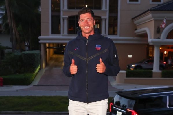 Robert Lewandowski fue presentado en el FC Barcelona