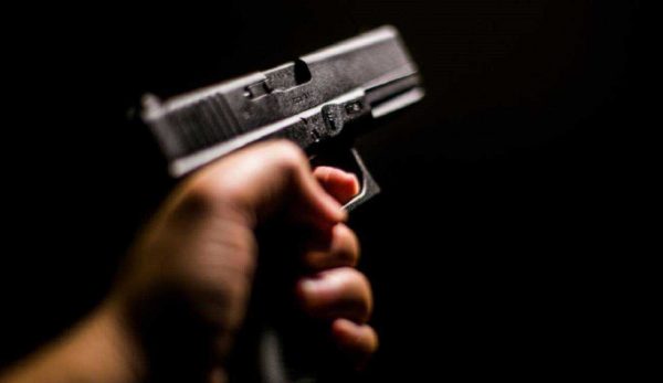 Un hombre recibió 10 disparos y sobrevivió en un atentado en Guayaquil