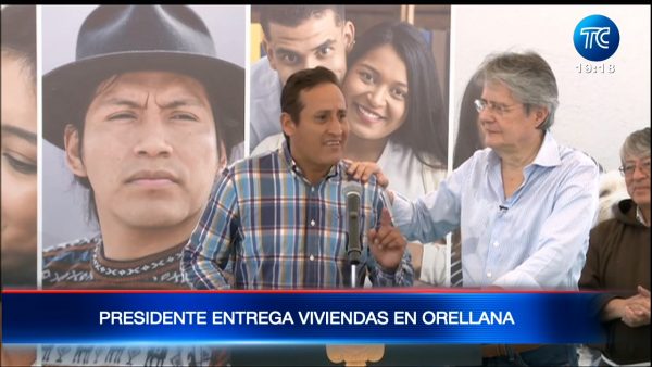 Presidente Lasso entrega viviendas en Orellana