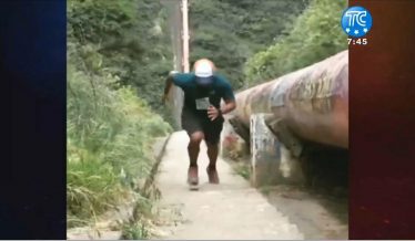 Reconocido triatleta fue atropellado por un bus en Quito