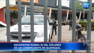 Roban cerca de 40 mil dólares a la entrada de una entidad bancaria