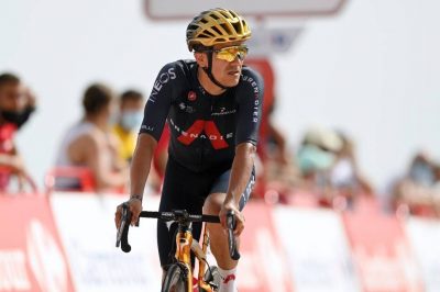Imagen de Richard Carapaz líder del equipo Ineos para la vuelta de España