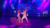 Noticia: Presentación de Juan Carlos Román - Baile en Arena Presentación de Juan Carlos Román - Baile en Arena