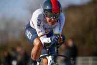 Noticia: Richard Carapaz finaliza entre los 20 mejores en etapa contrarreloj del Giro Richard Carapaz finaliza entre los 20 mejores en etapa contrarreloj del Giro