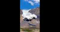 Noticia: Observaban una enorme avalancha cuando los alcanzó Observaban una enorme avalancha cuando los alcanzó