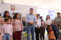 Imagen: El presidente Guillermo Lasso entregó 50 viviendas en Déleg a familias de recursos limitados El presidente Guillermo Lasso entregó 50 viviendas en Déleg a familias de recursos limitados