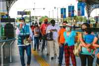 Noticia: Guayaquil mantiene el uso obligatorio de mascarillas en lugares cerrados Guayaquil mantiene el uso obligatorio de mascarillas en lugares cerrados