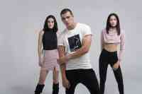 Noticia: VIDEO | Etafashion lanza su nueva colección: descubre la tendencia en colores y siluetas VIDEO | Etafashion lanza su nueva colección: descubre la tendencia en colores y siluetas