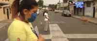 Noticia: VIDEO | Moradores de un barrio de Guayaquil pintaron cruces en memoria de quienes fallecieron por coronavirus VIDEO | Moradores de un barrio de Guayaquil pintaron cruces en memoria de quienes fallecieron por coronavirus