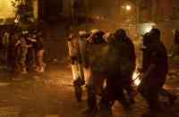 Noticia: VIDEO | Pobladores de Beirut exigen caída del gobierno por mortal tragedia VIDEO | Pobladores de Beirut exigen caída del gobierno por mortal tragedia