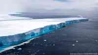 Noticia: Atlántico Sur: Preocupación por impacto del derretimiento de gigantesco iceberg Atlántico Sur: Preocupación por impacto del derretimiento de gigantesco iceberg
