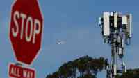 Noticia: Aerolíneas cancelan vuelos ante el estreno del 5G en Estados Unidos Aerolíneas cancelan vuelos ante el estreno del 5G en Estados Unidos