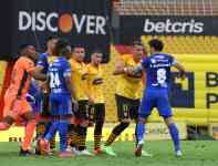 Imagen: Augusto Aragón será el juez del clásico entre Barcelona vs Emelec este domingo Augusto Aragón será el juez del clásico entre Barcelona vs Emelec este domingo