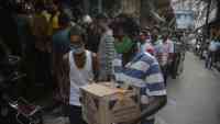 Noticia: Más de 40 personas fallecieron tras consumir alcohol adulterado en India Más de 40 personas fallecieron tras consumir alcohol adulterado en India
