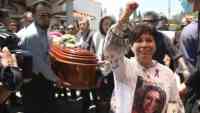 Noticia: Así fue el último adiós a María Belén Bernal Así fue el último adiós a María Belén Bernal