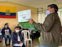 Noticia: Ministro de Agricultura, Xavier Lazo, entregó créditos y visitó sectores productivos en Carchi Ministro de Agricultura, Xavier Lazo, entregó créditos y visitó sectores productivos en Carchi