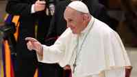 Noticia: Vaticano investiga supuesto 'me gusta' del Papa a foto de modelo brasileña Vaticano investiga supuesto 'me gusta' del Papa a foto de modelo brasileña