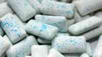 Noticia: Fabrican un chicle anticovid que puede frenar la transmisión del coronavirus Fabrican un chicle anticovid que puede frenar la transmisión del coronavirus