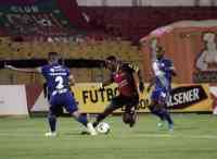Noticia: VIDEO | Futbolista denuncia intento de amaño de partido en Emelec VIDEO | Futbolista denuncia intento de amaño de partido en Emelec