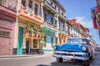 Noticia: Cuba abre la puerta a más capitalismo Cuba abre la puerta a más capitalismo