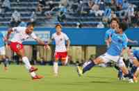 Noticia: Pospuesto un partido de fútbol en Japón por aparición de casos de coronavirus Pospuesto un partido de fútbol en Japón por aparición de casos de coronavirus