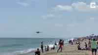 Noticia: Graban sorprendente aterrizaje de emergencia de un avión en una playa llena de bañistas Graban sorprendente aterrizaje de emergencia de un avión en una playa llena de bañistas
