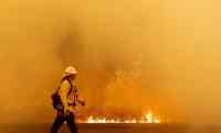 Noticia: Incendios forestales de California dejan al menos a cuatro muertos Incendios forestales de California dejan al menos a cuatro muertos