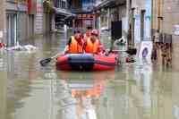 Noticia: Al menos 100.000 personas evacuadas por inundaciones en suroeste de China Al menos 100.000 personas evacuadas por inundaciones en suroeste de China
