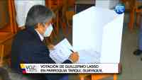Noticia: VIDEO | El candidato Guillermo Lasso se acercó a sufragar VIDEO | El candidato Guillermo Lasso se acercó a sufragar