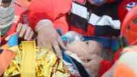 Noticia: Rescatan sana y salva a una niña de entre los escombros 91 horas después del terremoto en Turquía Rescatan sana y salva a una niña de entre los escombros 91 horas después del terremoto en Turquía