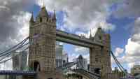 Noticia: VIDEO : El famoso Puente de la Torre de Londres se atasca al abrirse y desata el caos VIDEO : El famoso Puente de la Torre de Londres se atasca al abrirse y desata el caos