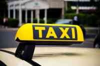 Noticia: Taxista evitó un presunto abuso sexual Taxista evitó un presunto abuso sexual